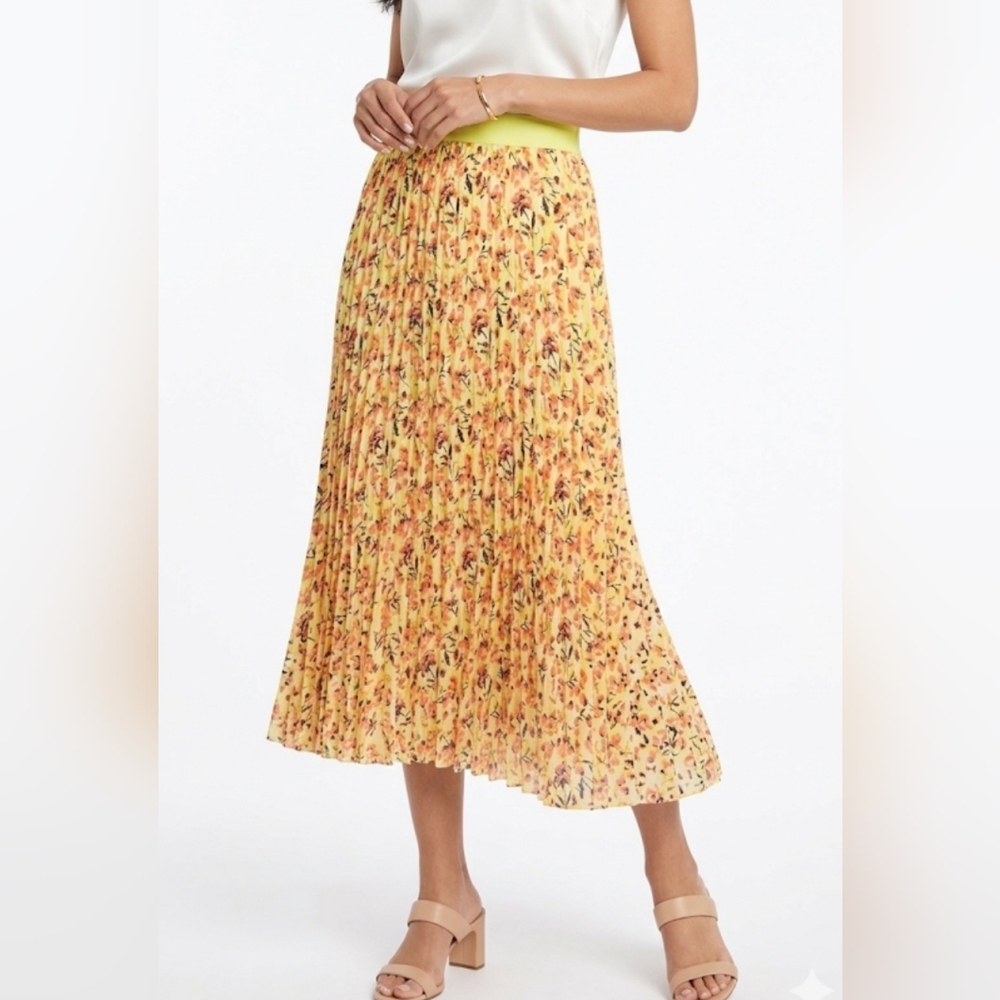 Vince Camuto Yellow Floral Pleated Midi Skirt    Size S
